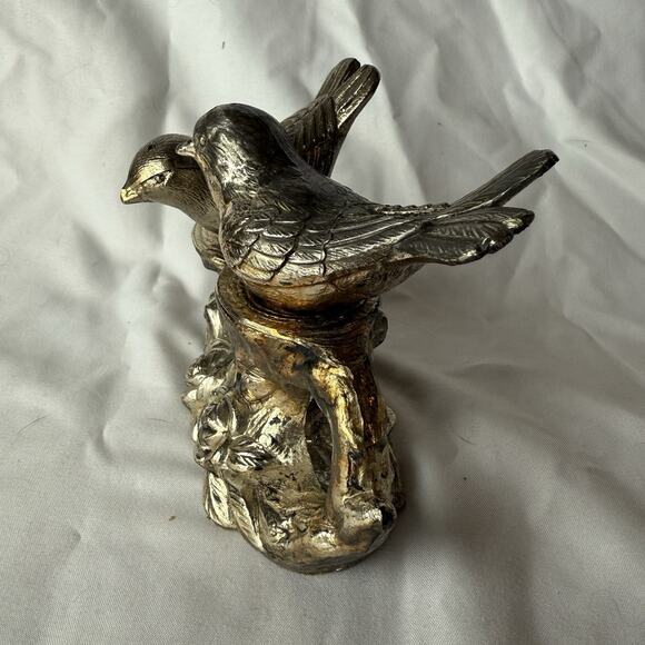 Vintage Metal Bird Salt & Pepper Shakers Set on Floral Base Home Decor - Picture 3 of 7